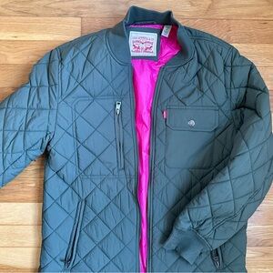 Like New Levi's Green Quilted Jacket